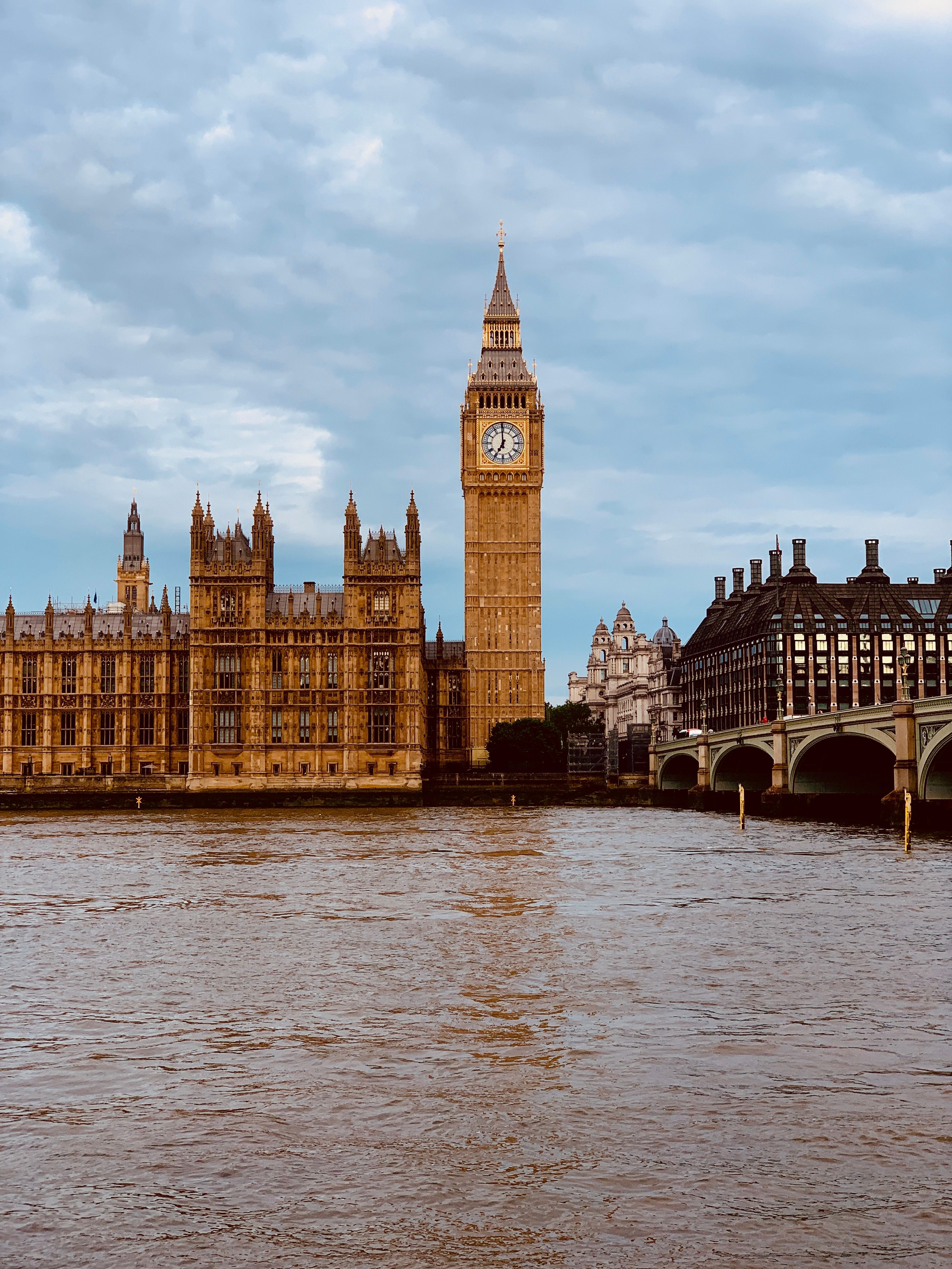 How Nurses Can Move to the UK in 2026: Your Complete Guide